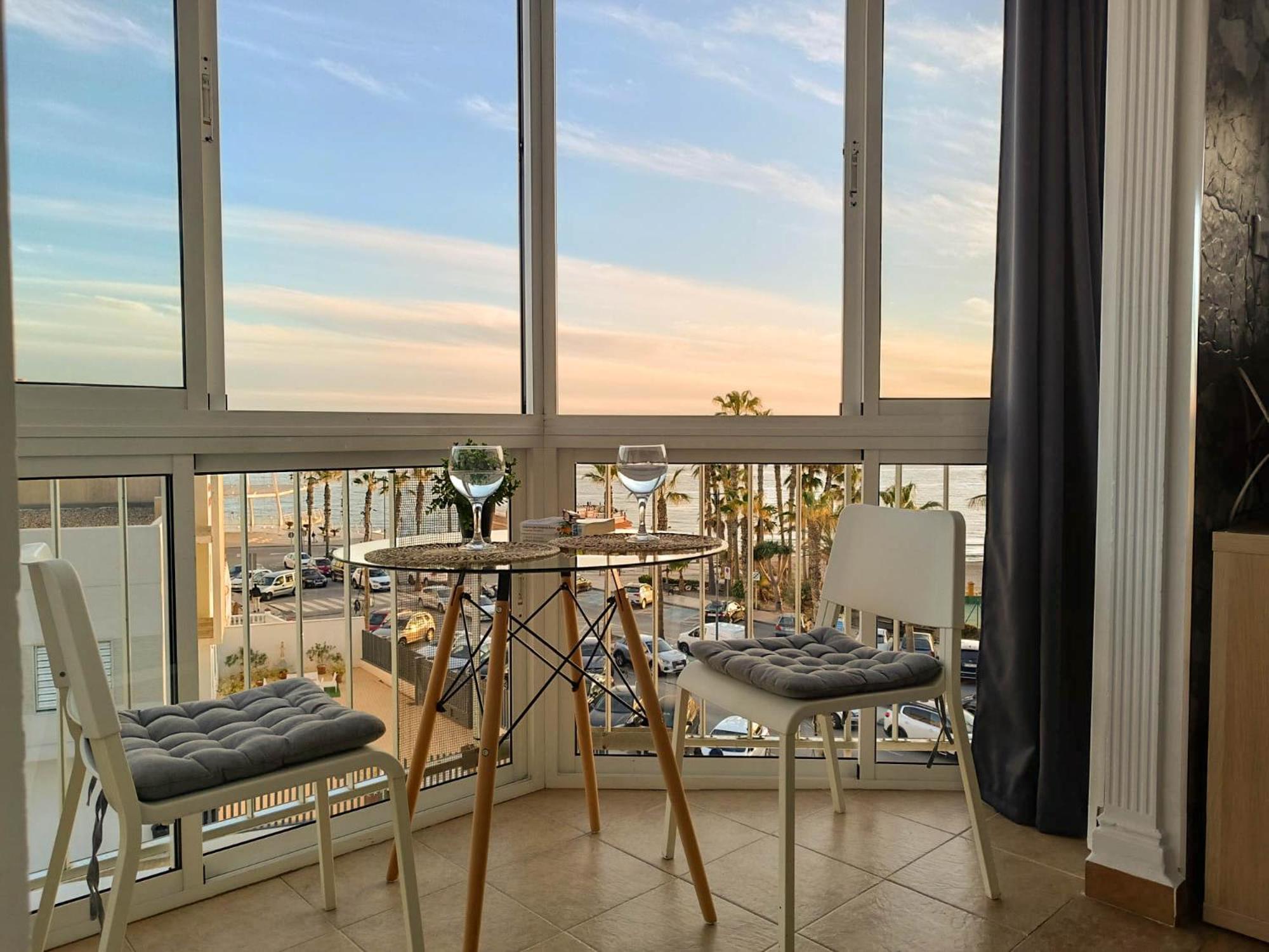 Apartment Ruselo 308. Loft En Paseo Maritimo De Costa Torrox
